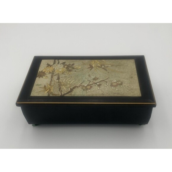 Vintage Japanese Lacquer Music Jewelry Box With Floral Design Red Velvet Lining - Picture 4 of 6